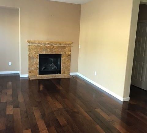2nd image of 642 Verona Ct