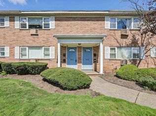 38-01 Broadway APT B, Fair Lawn, NJ 07410