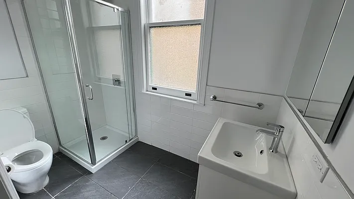 Rented by Kingdom Equities MGMT LLC | media 24