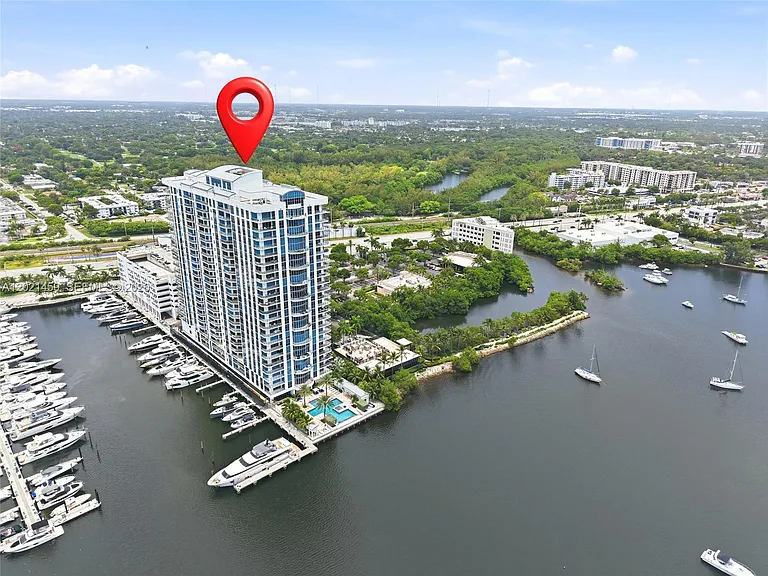 17301 Biscayne Blvd #1008 — Photo 38