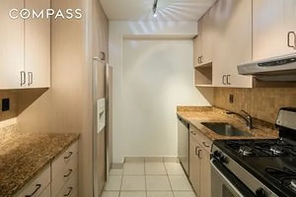 Rented by Fiddler Realty | media 80