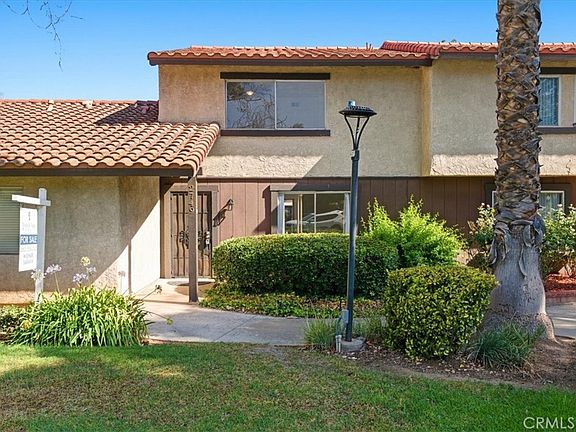 2nd image of 2749 Tropicana Dr