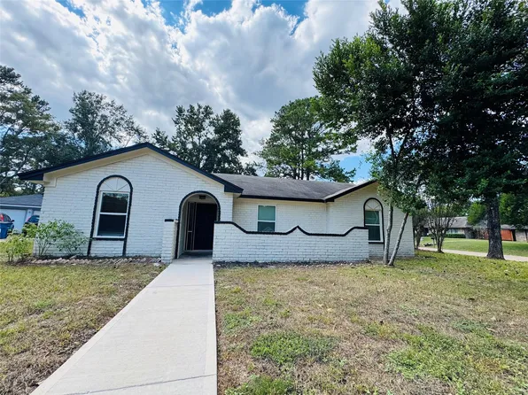 20646 Baptist Encampment Rd, New Caney, TX 77357
