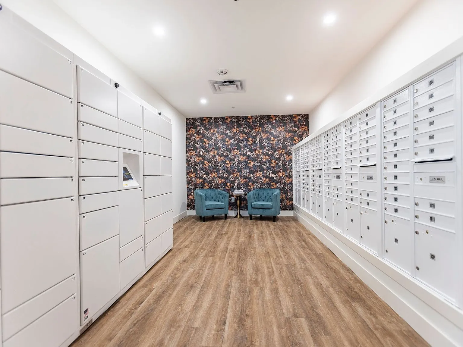 103 E 3rd St. - The Hayden — Photo 4
