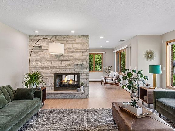 4th image of 1801 Westwood Hills Dr