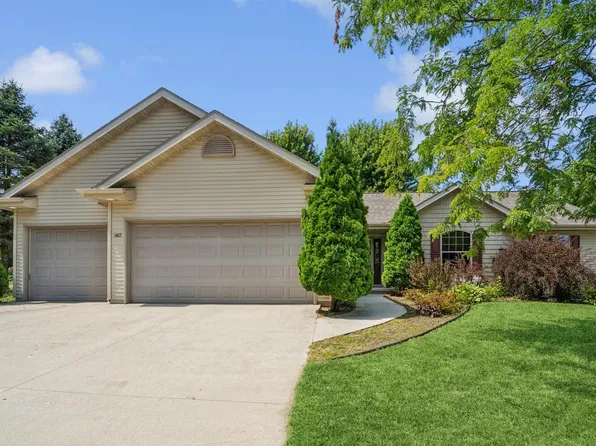 1415 Lisa LANE, New Holstein, WI 53061