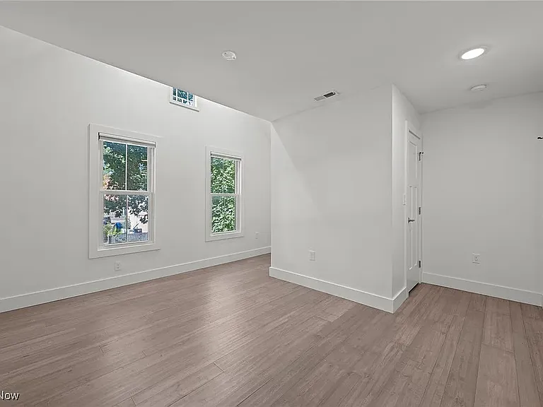 3823 John Ave #2 — Photo 8