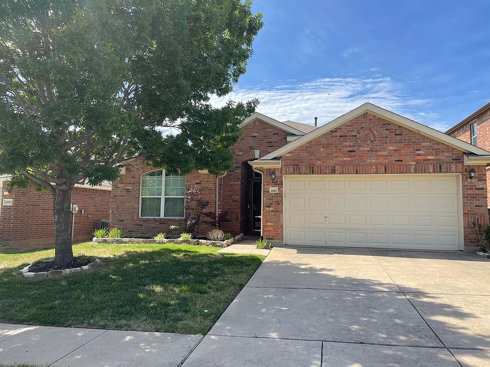 1st image of 15517 Gatehouse Dr