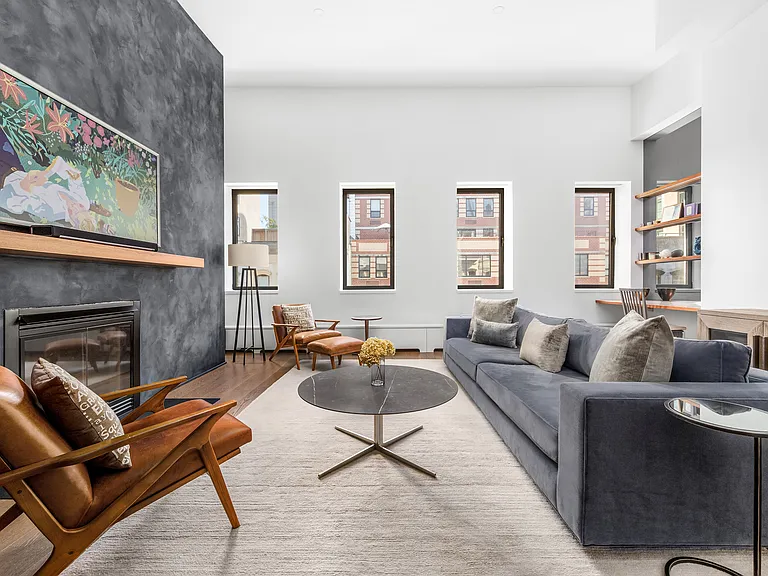 150 Chambers St #Penthouse 5W — Photo 1