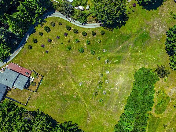 3rd image of 32741 Albion Ridge Road