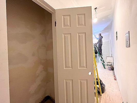 2nd image of 2502 Avenue D APT C4