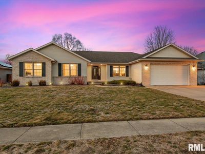355 Turtle Dove Dr, Sherman, IL, 62684