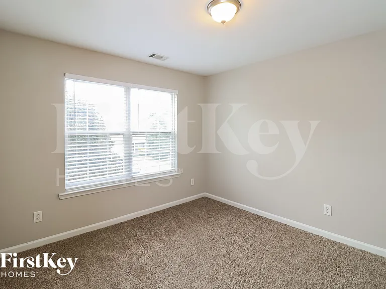 314 Tuggle Ct — Photo 14