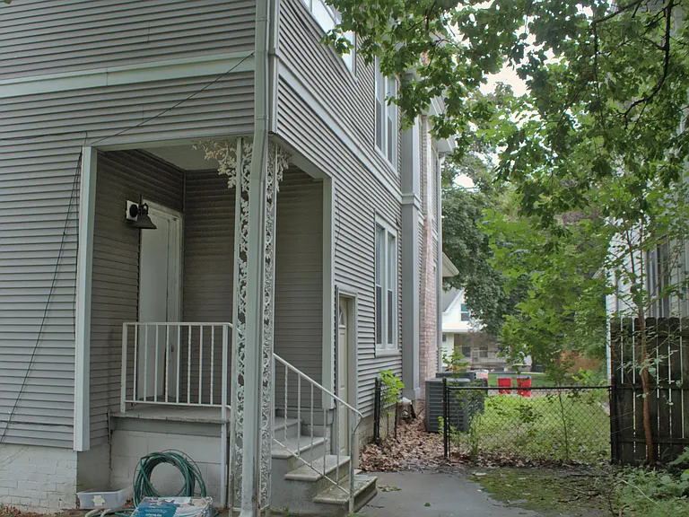 311 W Columbia Ave #1 — Photo 27