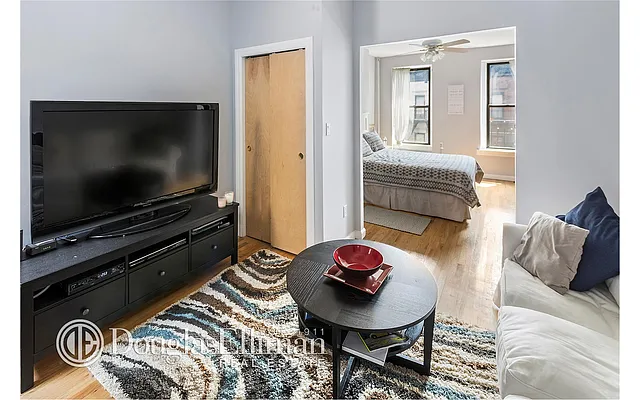 Sold by Douglas Elliman | media 18