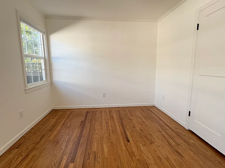 217 Cupertino Way — Photo 3