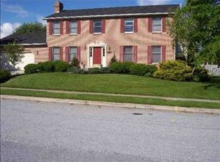 1111 W Powderhorn Rd, Mechanicsburg, PA 17050