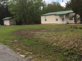 260 Spruce Ave, Wewahitchka, FL 32465