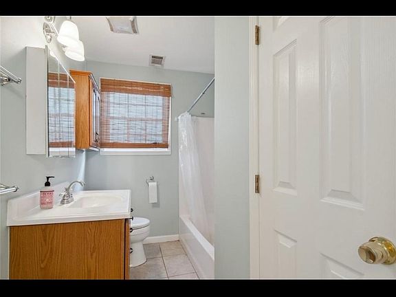 5th image of 6800 Louisville St