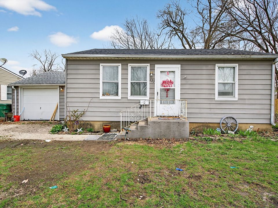 1st image of 627 S Circle Dr