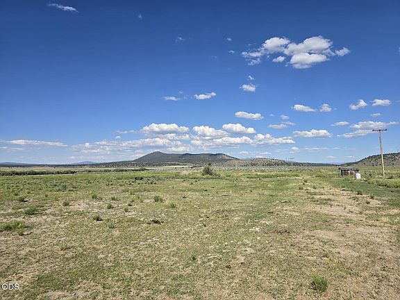 5th image of 24945 Godowa Springs Rd