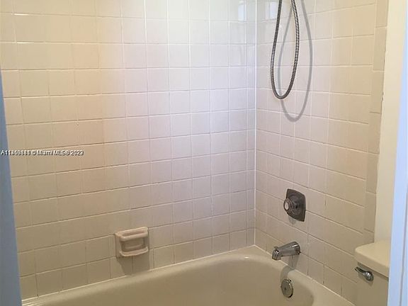 3rd image of 2931 SW 87th Ter APT 1923