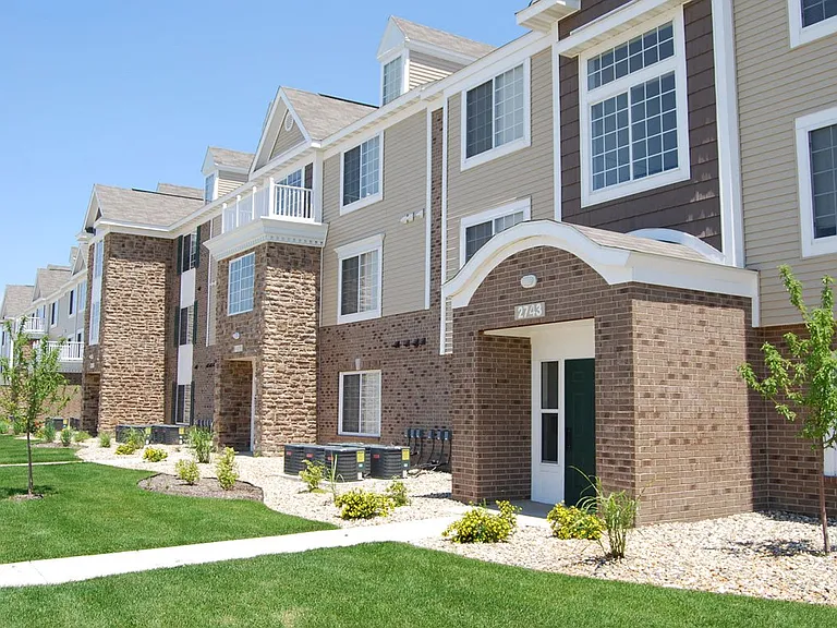 Hunters Pond Apartment Homes — Photo 60