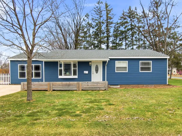 211 11th Street W, Altoona, WI 54720