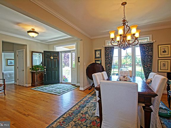 5th image of 35825 Tarpon Dr