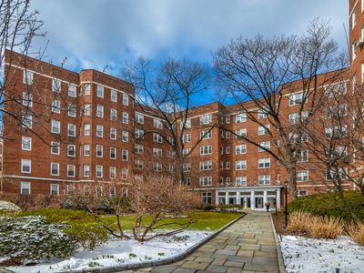 949 Palmer Rd APT 3C, Bronxville, NY, 10708