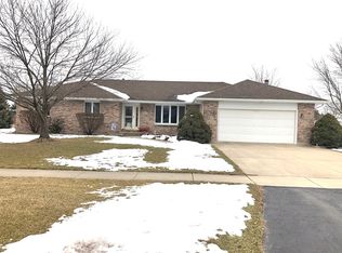 100 Brynn Dr, Manhattan, IL 60442