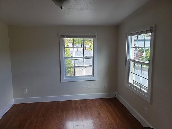 5th image of 3007 Fulton St Unit C