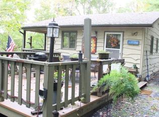 445 Ravens Roost Rd, Fleetwood, NC 28626