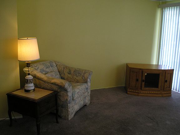 2nd image of 923 W Desirade Ave