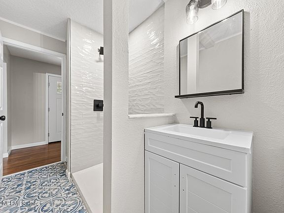 5th image of 2443 IRONWOOD Drive