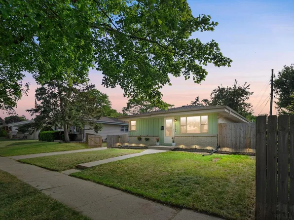 3319 S 86 STREET, Milwaukee, WI 53227