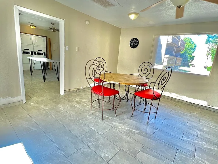 La Estancia Apartments — Photo 5