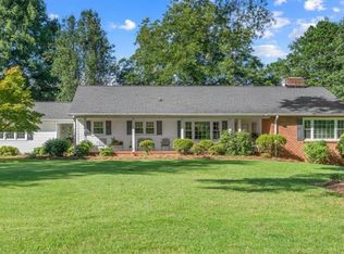 1143 Salem Lake Rd, Winston Salem, NC 27107