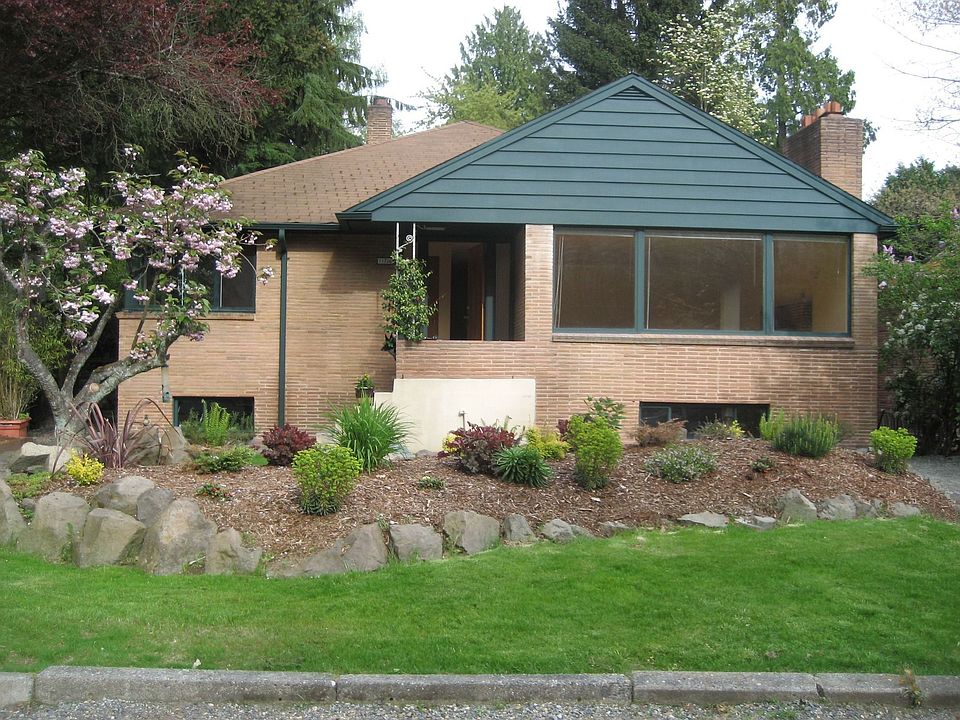 1st image of 11726 36th Ave NE