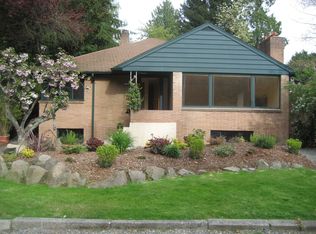 11726 36th Ave NE, Seattle, WA 98125