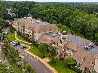 59 Walpole St UNIT 212, Canton, MA 02021