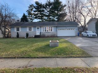 2231 W 93rd Ave, Crown Point, IN 46307