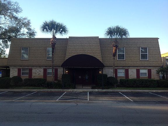 3rd image of 200 Saint Andrews Blvd APT 2104