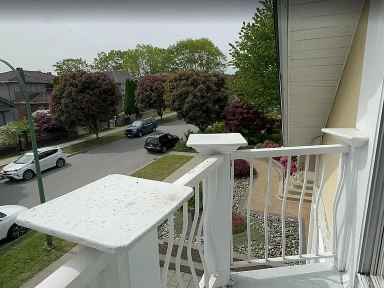 2883 Dollarton Hwy #3 — Photo 3