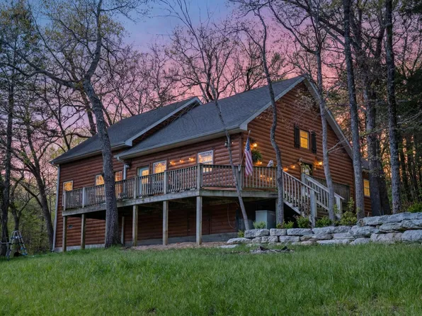 1006 Bluff Road, Merriam Woods, MO 65740