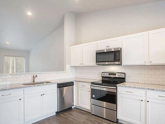 3rd image of 2375 Bethie Dr