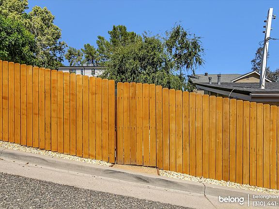 2nd image of 22256 Avenue San Luis