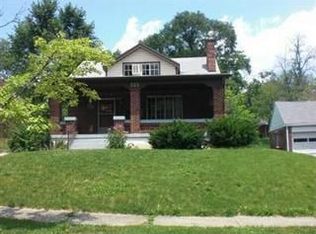 515 W Parkwood Dr, Dayton, OH 45405