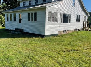920 Farmington Rd, Strong, ME 04983