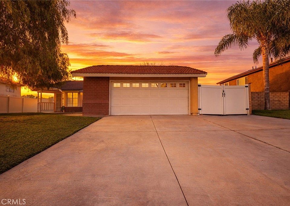 1st image of 11619 Capitol Dr